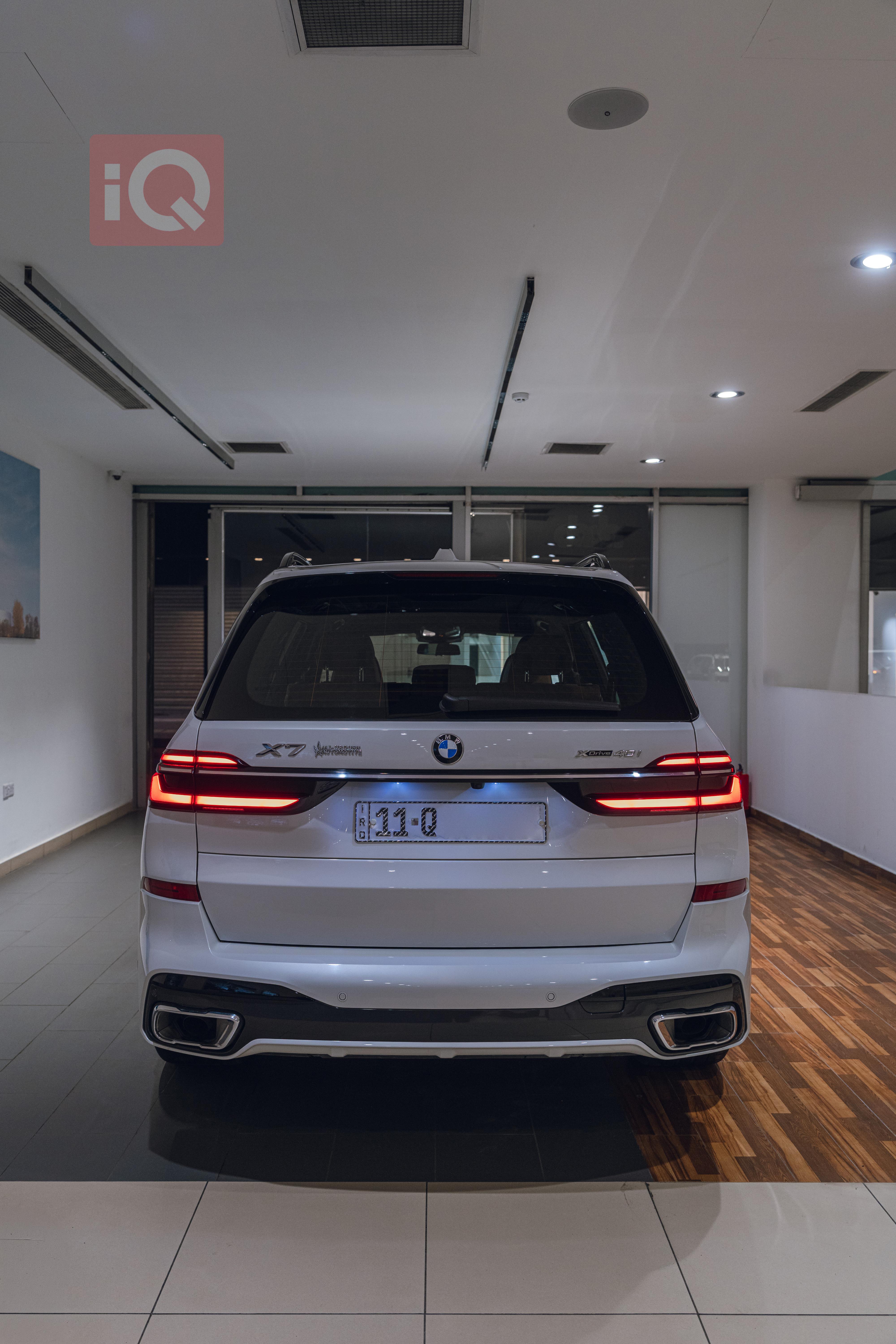 BMW X7
